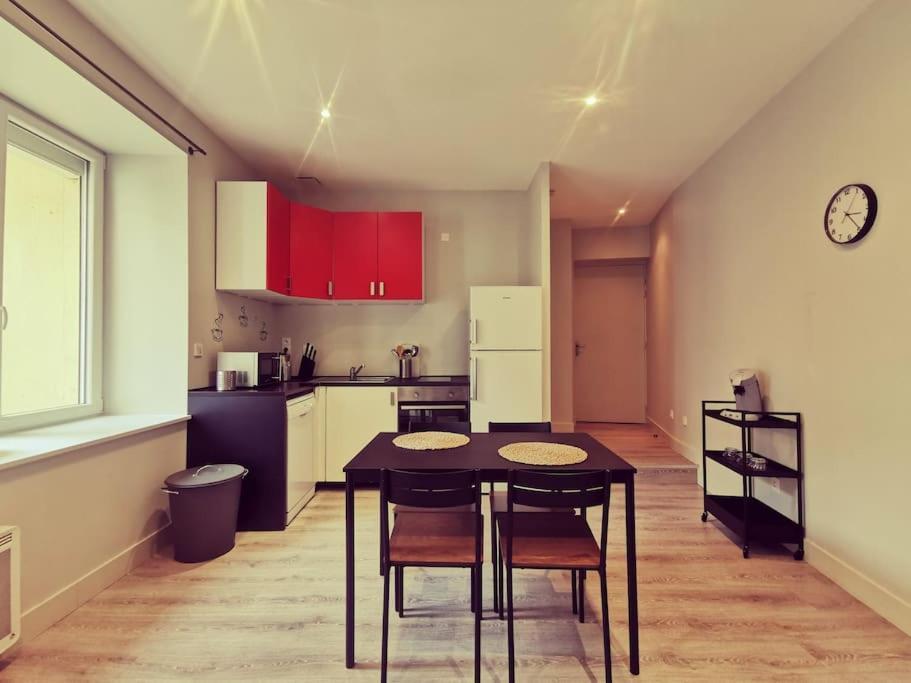 Vienne: Appartement Au Coeur Du Centre Historique Vienne  Luaran gambar